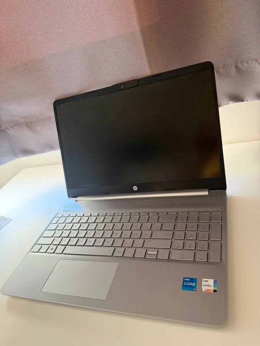 HP Laptop 15s-fq2xxx – Intel Core i5 (Gjenerata e 11-të), 8GB RAM, 512GB SSD - 1