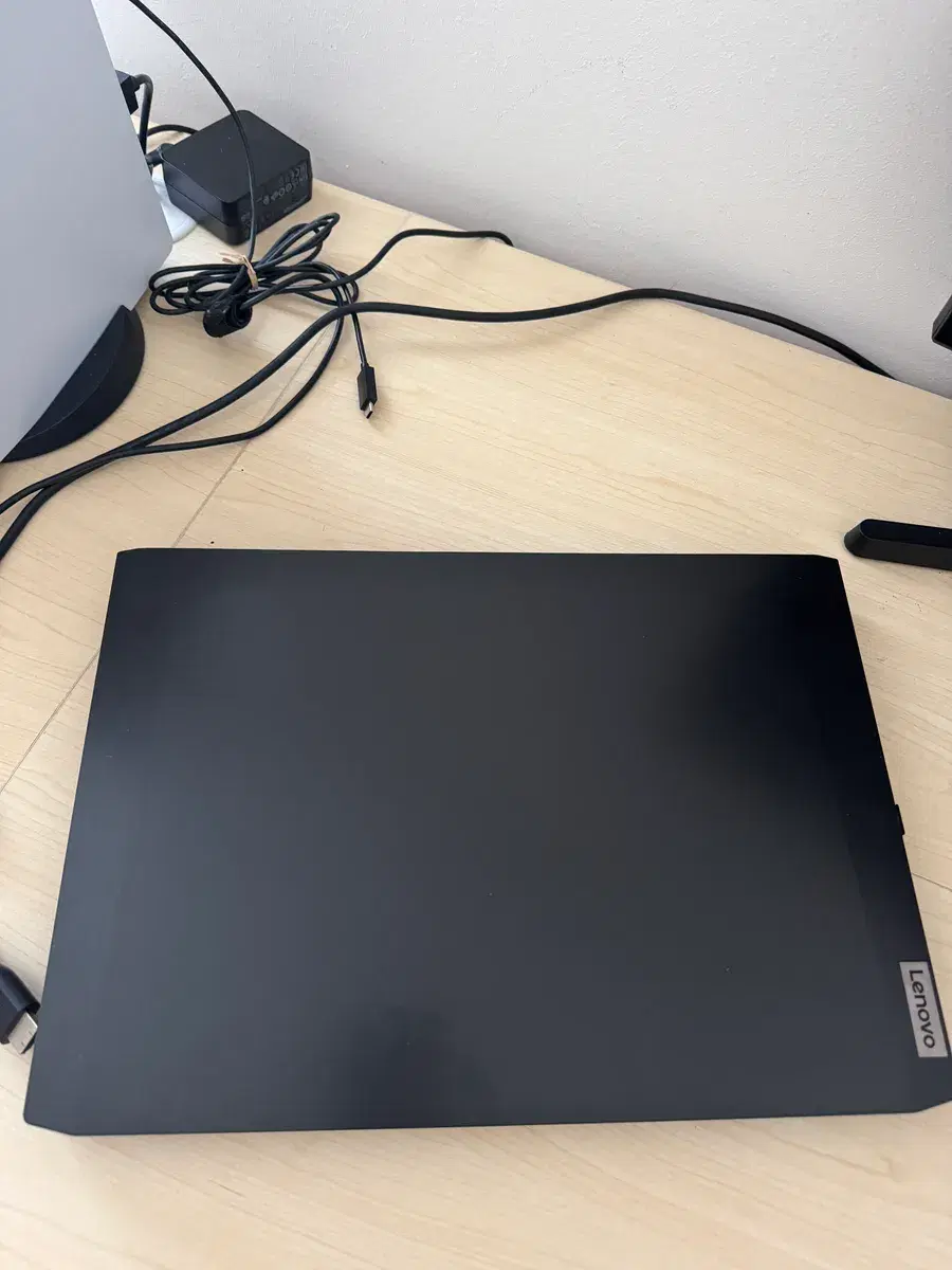 Shes Laptop LENOVO IDEAPAD Gaming 3 15IHU6 | i5-11300H | 16 GB RAM | 512GB SSD | RTX 3050 - 5
